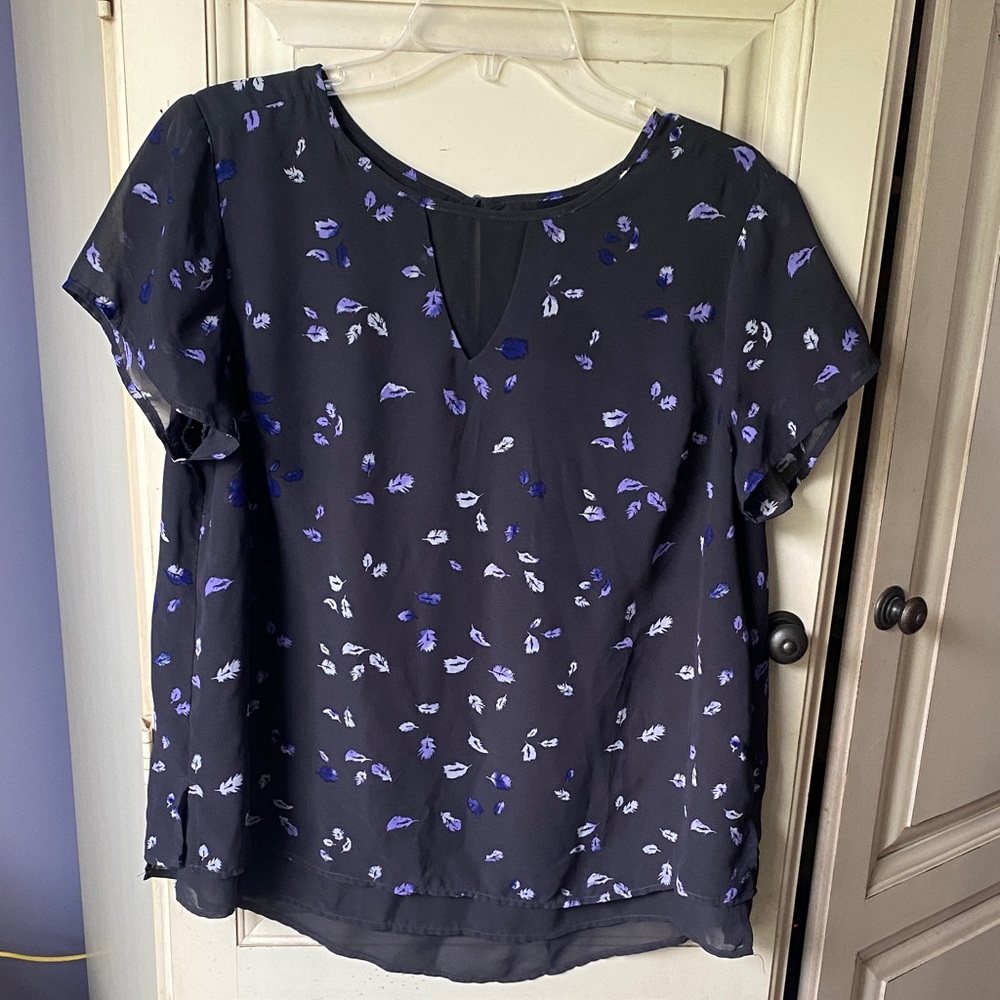 Torrid 00 Floral Print Black Blouse